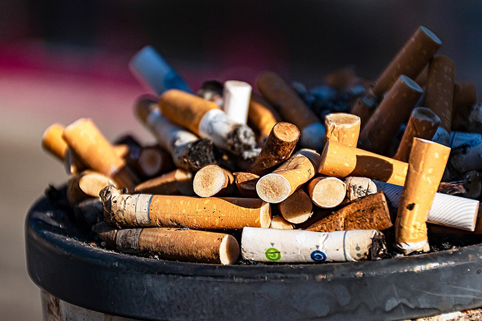 cigarettes-4780548_960_720.jpg